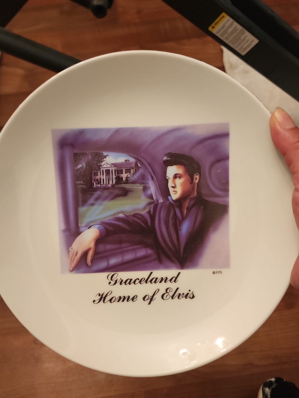 Graceland Home of Elvis Decorative White Plate with Purple Artwork
